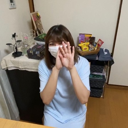 『テレワーク痴漢』の女。