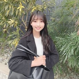 みおちゃんが童貞さんたちを弄んじゃいます！！デートに顔射に中出しまで…！僕達の童貞を卒業させてください！！