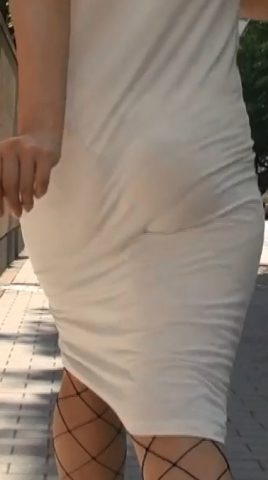 Eさんパート2　パンティーライン　透け　尻