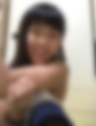 L〇NEライブにハマる 正午の美少女