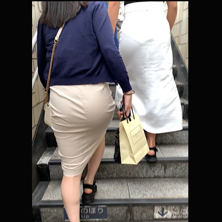 【２人ともドエロい尻】２Ｐしたくなるようなムッチリエロ尻！バックから交互に肉棒をぶち込んでやりたくなる淫乱肉尻【699】