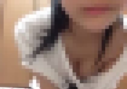 美少女Sちゃんのおっぱい見せ配信