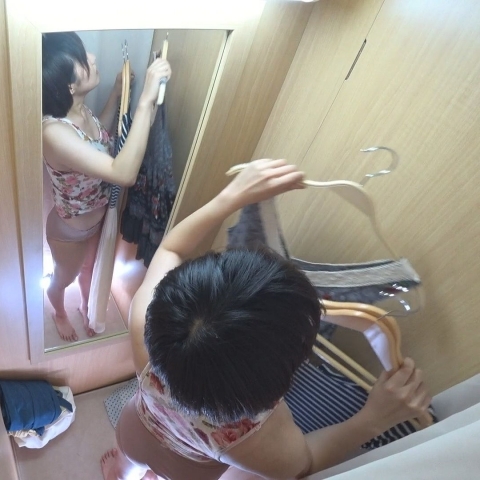 試着室生着替え盗撮16　隠れ巨乳なアイツ