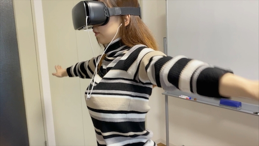 【職場VR悪戯】 あだ名は「乳牛」！！冷徹事務員への想い（違う日の私服の時の撮影）