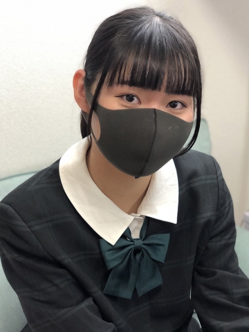指トレーニングからの処女喪失！19才ゆなちゃんは自分で指トレーニングしていたので意外とすんなりと初めてのおちんちん貫通！