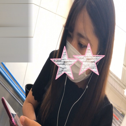 顔と足フェチ