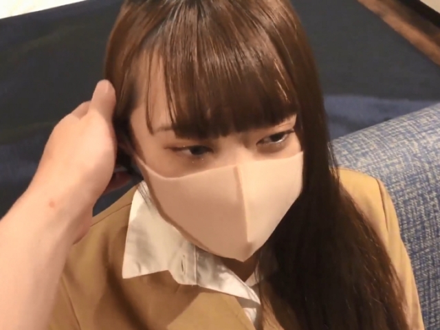 【無】19歳大学2年生の美少女