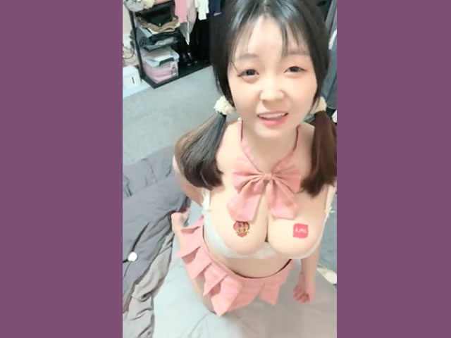 可愛いおさげの爆乳中華娘のSEXライブ960p