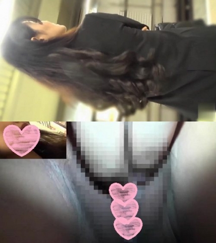 電車で生マン痴漢14 美人OLさんが痴漢されて濡れる瞬間